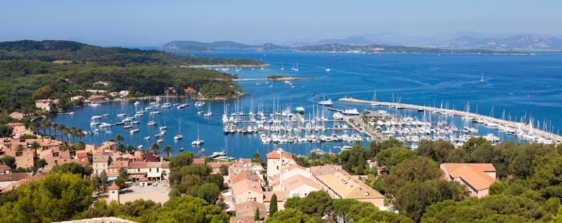 Hebergements Bateaux A Quai Porquerolles Ngoại thất bức ảnh